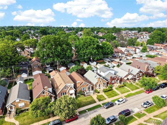 5455 Walsh Street, St Louis, MO 63109