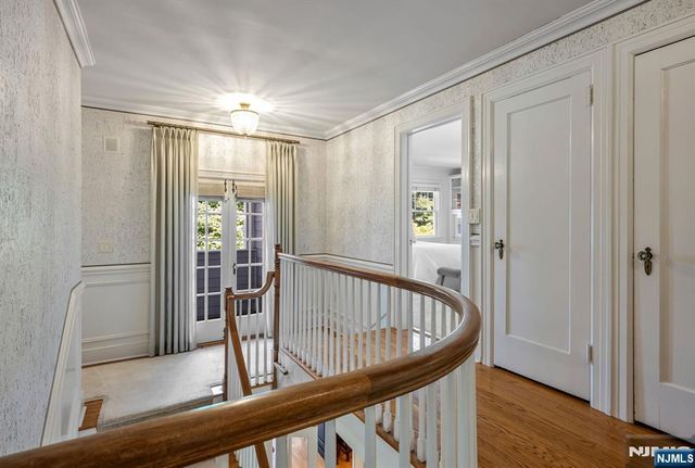 236 Mountain Avenue, Ridgewood, NJ 07450