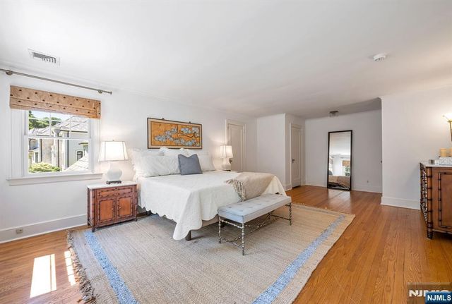 236 Mountain Avenue, Ridgewood, NJ 07450