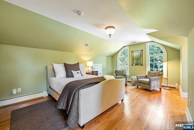 236 Mountain Avenue, Ridgewood, NJ 07450