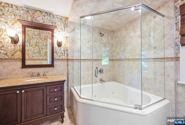 236 Mountain Avenue, Ridgewood, NJ 07450