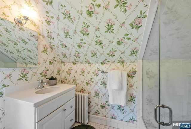 236 Mountain Avenue, Ridgewood, NJ 07450