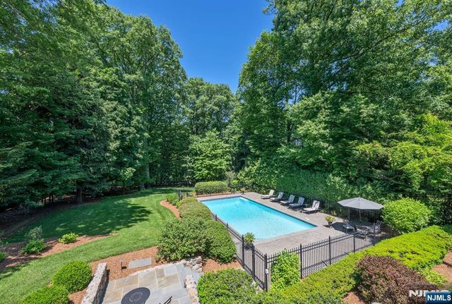 236 Mountain Avenue, Ridgewood, NJ 07450