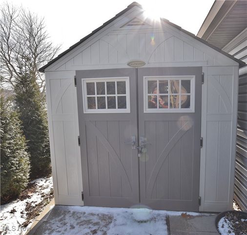 1251 Arrowhead Drive SW, Dellroy, OH 44620