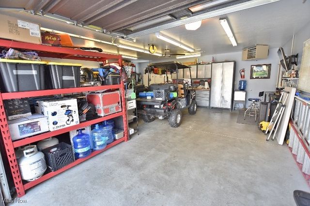 1251 Arrowhead Drive SW, Dellroy, OH 44620