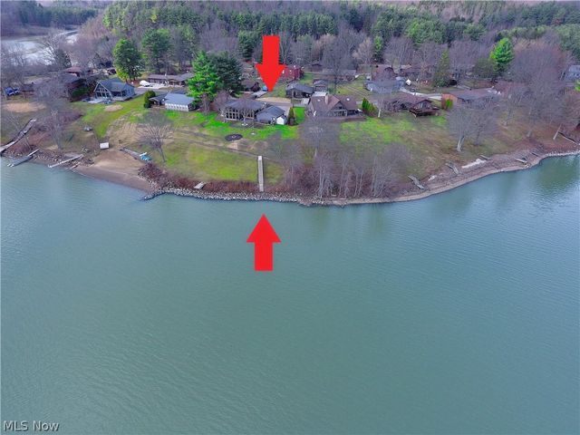 1251 Arrowhead Drive SW, Dellroy, OH 44620