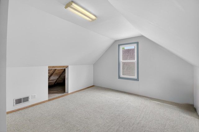 6225 34th AVENUE, Kenosha, WI 53142