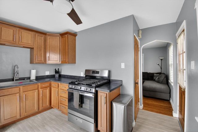 6225 34th AVENUE, Kenosha, WI 53142