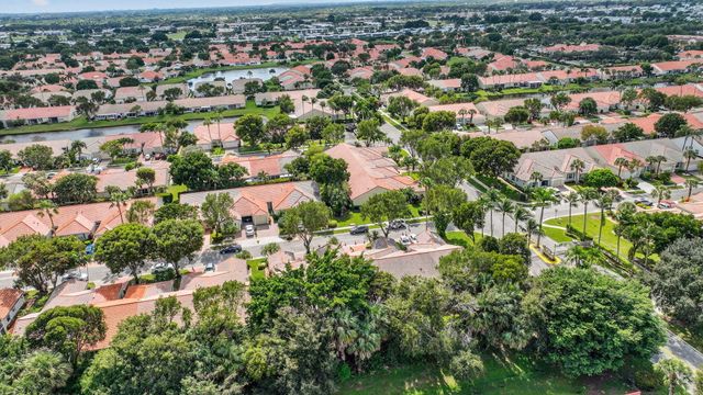 6129 Petunia Road, Delray Beach, FL 33484