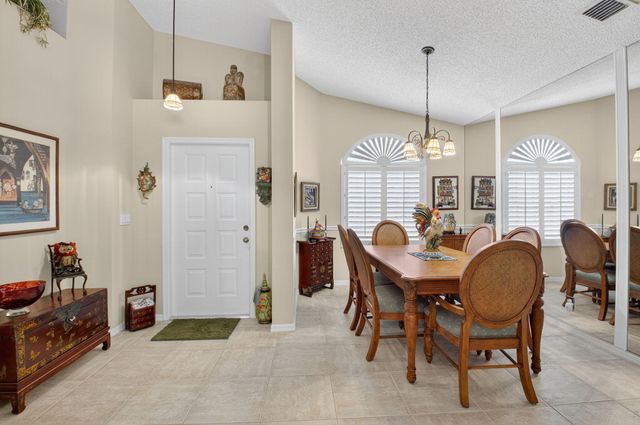 6129 Petunia Road, Delray Beach, FL 33484