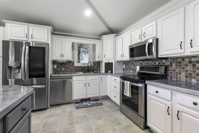 69100 Chief Court, White Pigeon, MI 49099