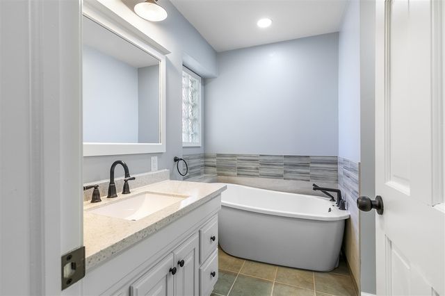 69100 Chief Court, White Pigeon, MI 49099