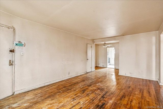 152-10 Melbourne Avenue 223A, Flushing, NY 11367