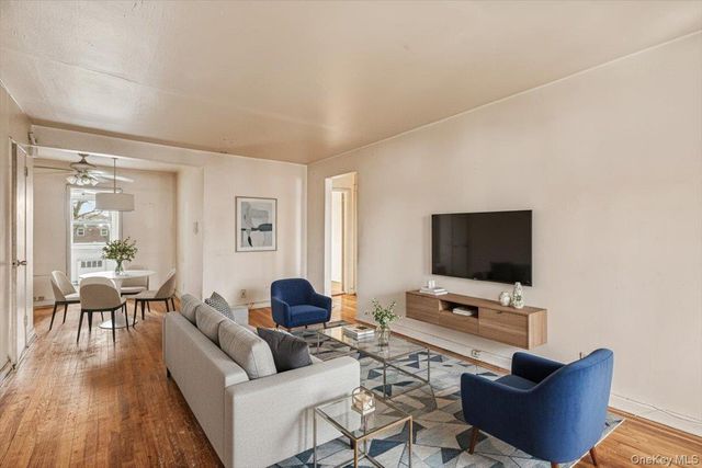 152-10 Melbourne Avenue 223A, Flushing, NY 11367