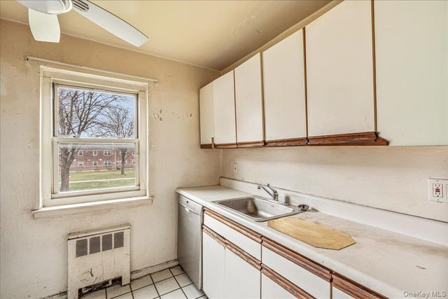 152-10 Melbourne Avenue 223A, Flushing, NY 11367