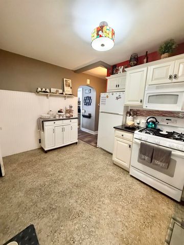 118 Ausable State Road, Bay City, MI 48706