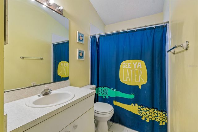19204 GARDEN QUILT CIRCLE, Lutz, FL 33558