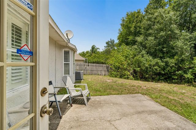 19204 GARDEN QUILT CIRCLE, Lutz, FL 33558