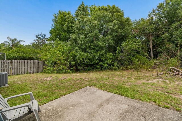 19204 GARDEN QUILT CIRCLE, Lutz, FL 33558