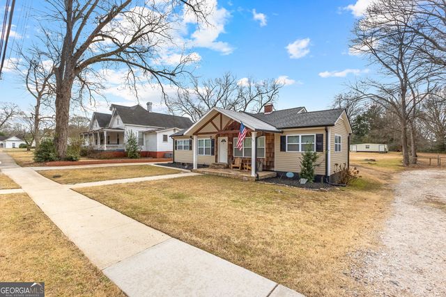 214 Johnson Street, Hogansville, GA 30230