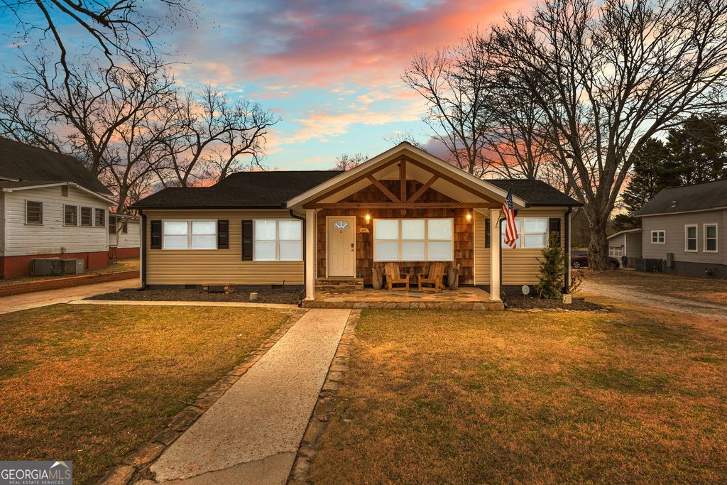 214 Johnson Street, Hogansville, GA 30230