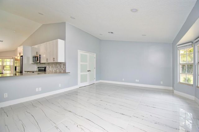 14193 80th Lane N, Loxahatchee, FL 33470