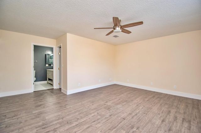 14193 80th Lane N, Loxahatchee, FL 33470