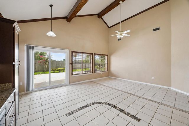 2709 Avenue D, San Leon, TX 77539