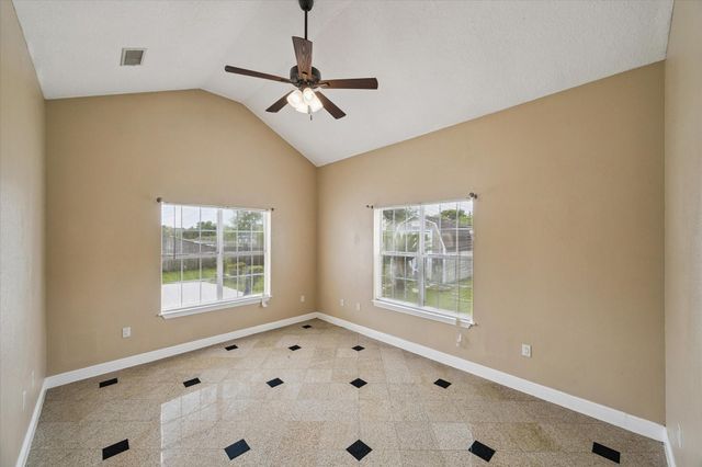 2709 Avenue D, San Leon, TX 77539