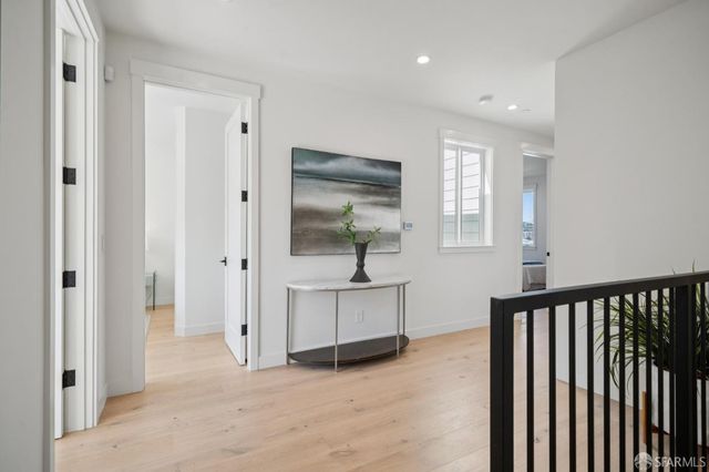 2120 Revere Avenue, San Francisco, CA 94124