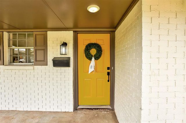 1801 Hardy Drive, Edmond, OK 73013