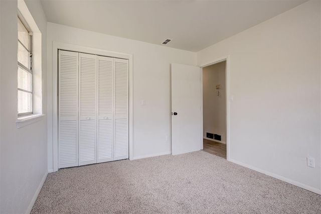 1801 Hardy Drive, Edmond, OK 73013