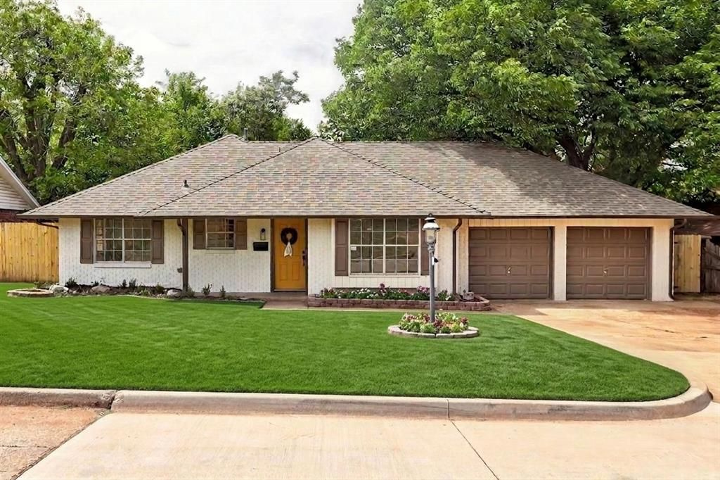 1801 Hardy Drive, Edmond, OK 73013