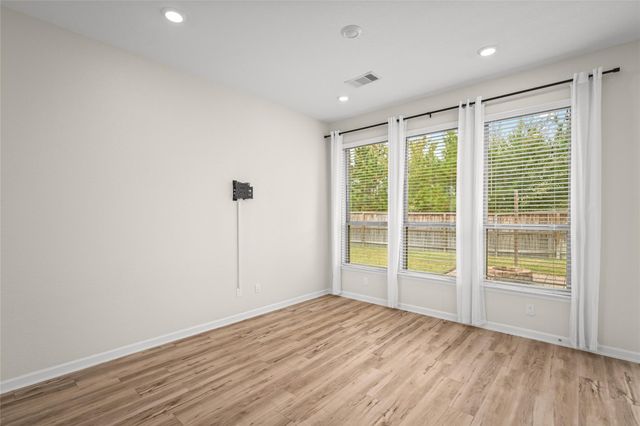 646 Aspen Falls Court, Conroe, TX 77304