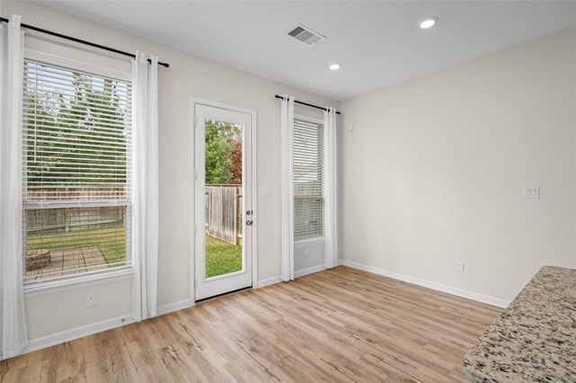 646 Aspen Falls Court, Conroe, TX 77304