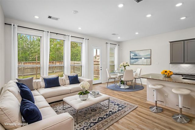 646 Aspen Falls Court, Conroe, TX 77304