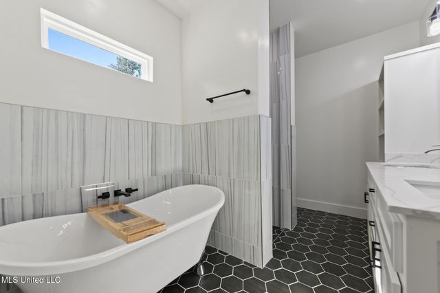 632 Oakleigh Avenue, Gulfport, MS 39507