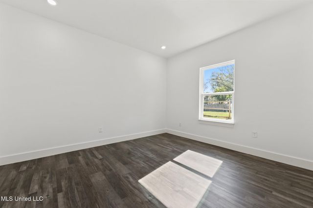 632 Oakleigh Avenue, Gulfport, MS 39507