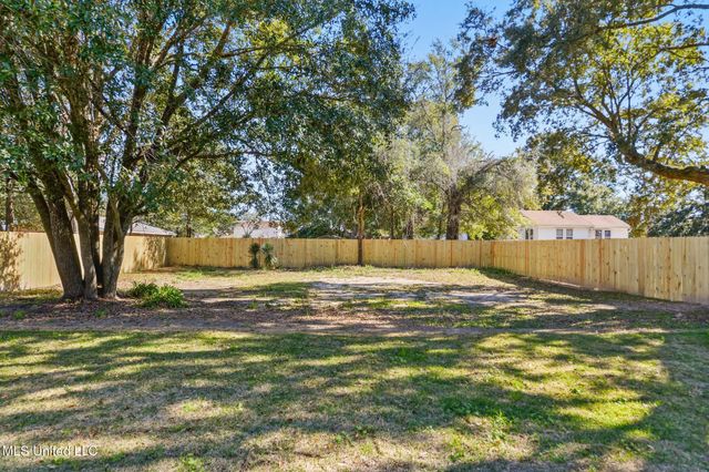 632 Oakleigh Avenue, Gulfport, MS 39507