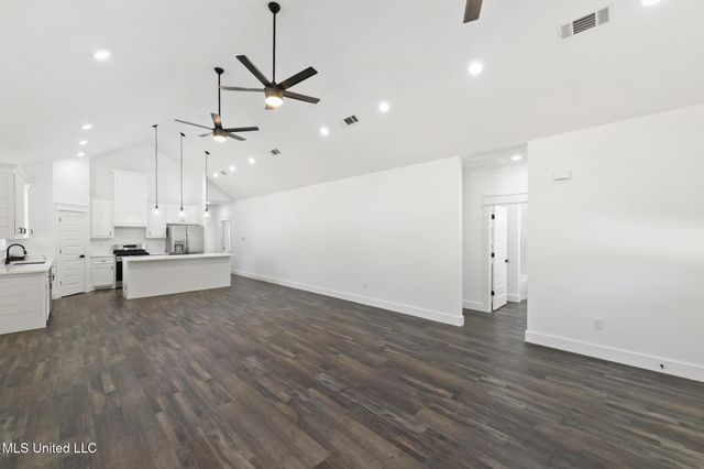 632 Oakleigh Avenue, Gulfport, MS 39507