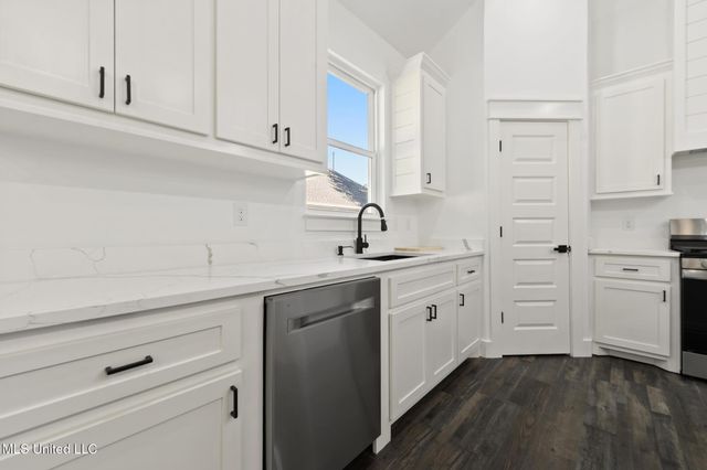 632 Oakleigh Avenue, Gulfport, MS 39507