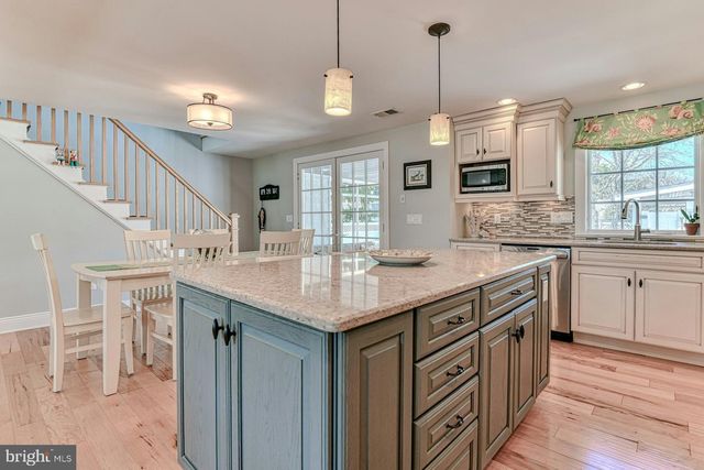 2210 ATLANTIC AVE, Long Beach Township, NJ 08008