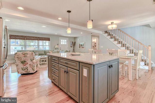 2210 ATLANTIC AVE, Long Beach Township, NJ 08008