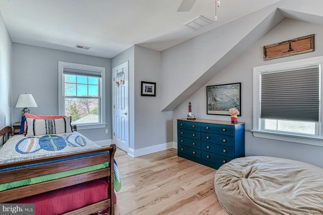 2210 ATLANTIC AVE, Long Beach Township, NJ 08008