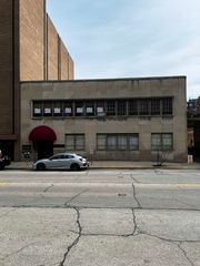 25 N county Street, Waukegan, IL 60085