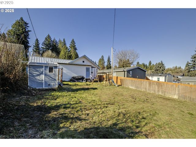 442 1ST Ave, Vernonia, OR 97064