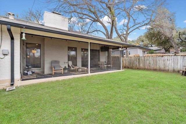 3010 Burleson RD A, Austin, TX 78741