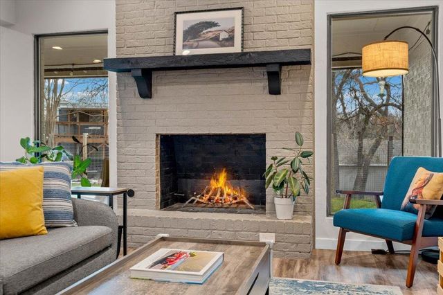 3010 Burleson RD A, Austin, TX 78741