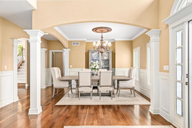 1260 Four Winds WAY, Hartland, WI 53029