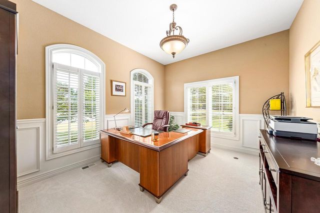 1260 Four Winds WAY, Hartland, WI 53029